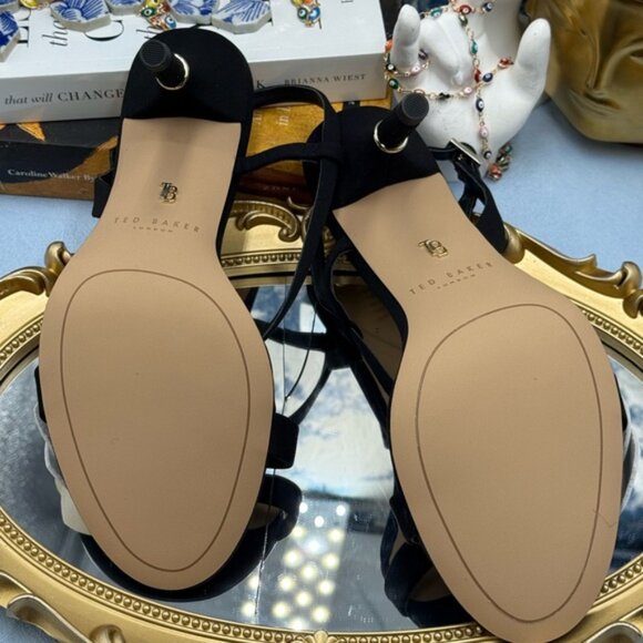 🆕 TED BAKER 🧿 NWOB ARIA ROSE Black & White Pearl Embellished Sandal, Sz US 6.5 - Picture 13 of 16